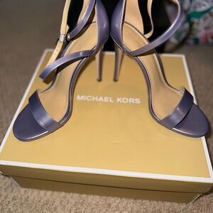 Michael Kors Elegant Lavender Heels